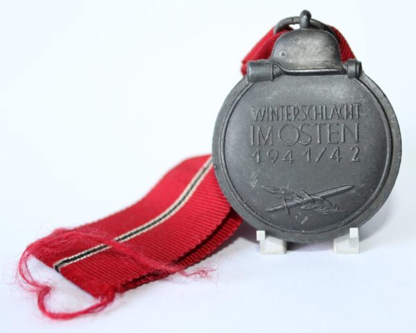 Medaille Winterschlacht im Osten 1941/42 - WIO – Bild 2