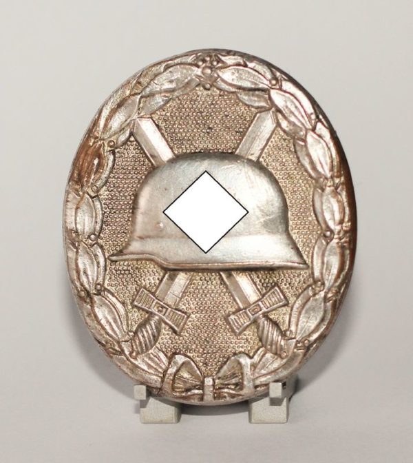 Verwundetenabzeichen Silber - Im Dechler/Wiedmann Design - VWA
