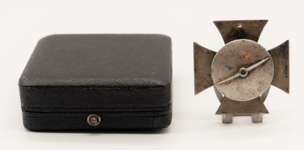 Eisernes Kreuz 1. Klasse an Schraubscheibe - Hersteller L/52 (C. F. Zimmermann, Pforzheim) im Verleihungsetui – Bild 4