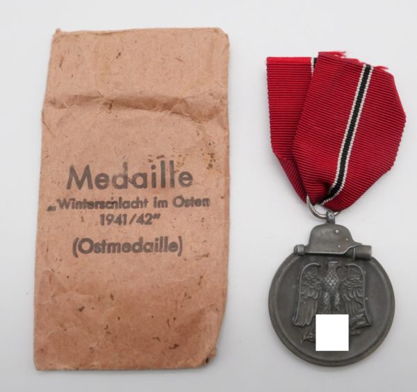 Medaille Winterschlacht im Osten 1941/42 - Hersteller 30 (Hauptmünzamt Wien) - WIO