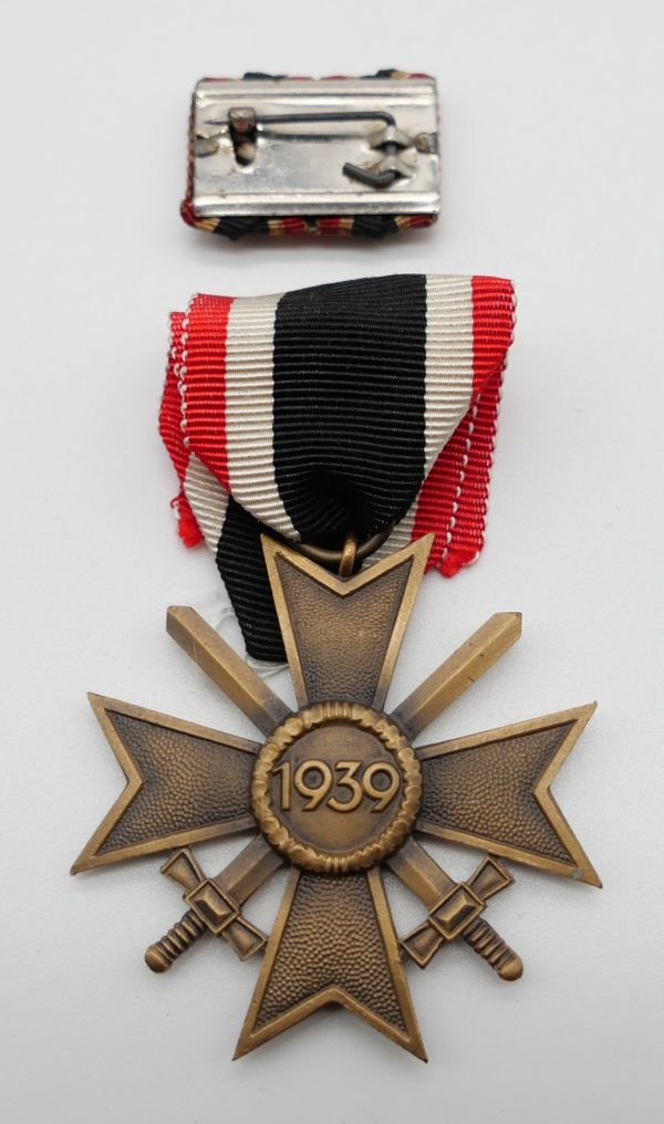 Kriegsverdienstkreuz 2. Klasse mit Schwerter und der Feldspange - KVK – Bild 2