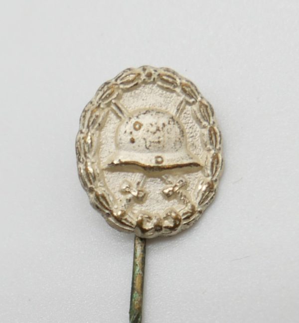 13 mm Miniatur zum Verwundetenabzeichen Silber - 1. Weltkrieg