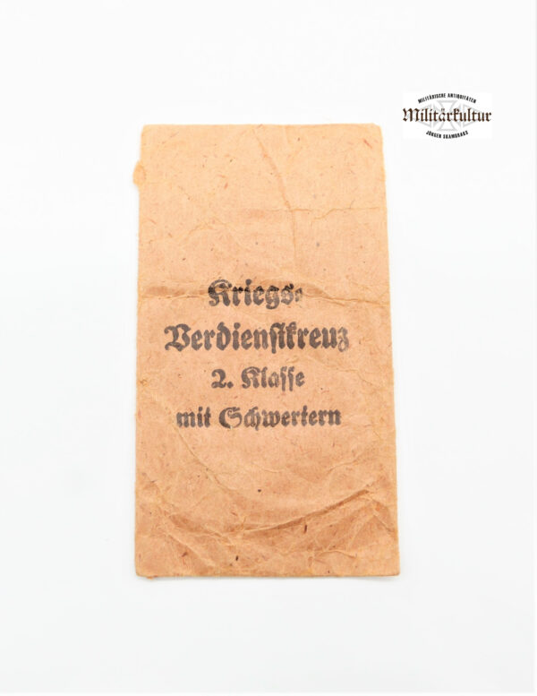Verleihungstüte zum Kriegsverdienstkreuz 2. Klasse mit Schwertern - Franz Jungwirth, Wien - KVK