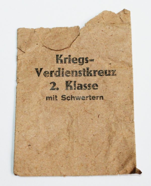 Verleihungstüte - Kriegsverdienstkreuz 2. Klasse mit Schwerter - Paul Meybauer, Berlin SW 68