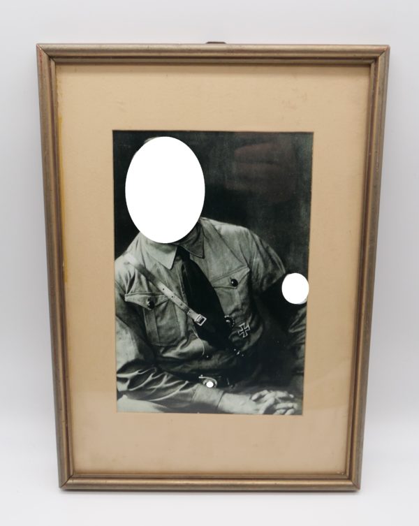 Gerahmtes Foto von Adolf Hitler