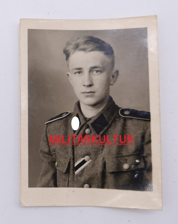 Foto - Portrait eines SS Schützen