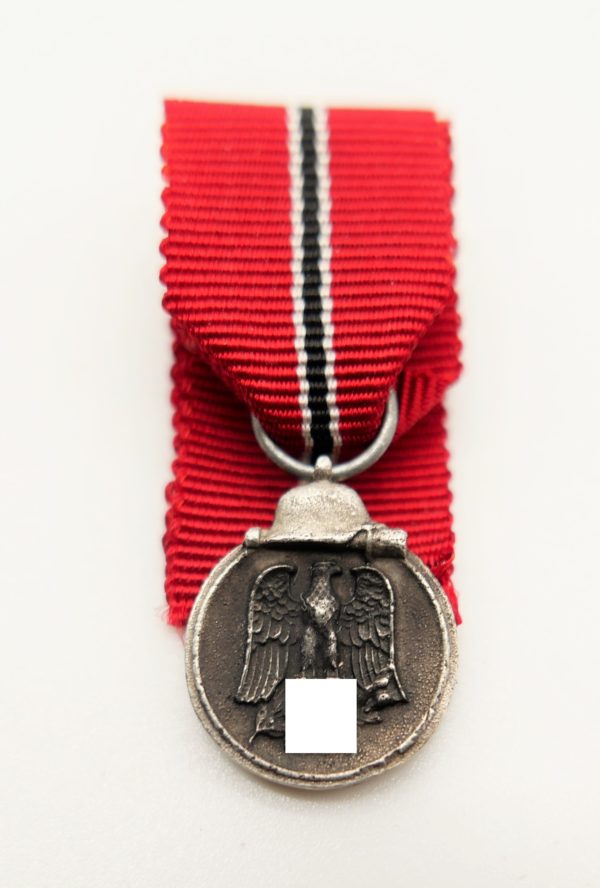 16 mm Miniatur zur Medaille Winterschlacht im Osten - WIO – Bild 2