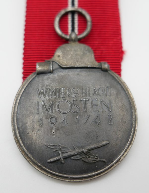 Medaille Winterschlacht im Osten 1941/42 - Hersteller L/15 (Otto Schickle, Pforzheim) – Bild 3