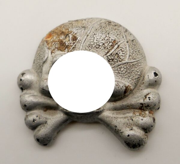 Totenkopf - Auflage für den Kragenspiegel - Panzer - Bodenfund