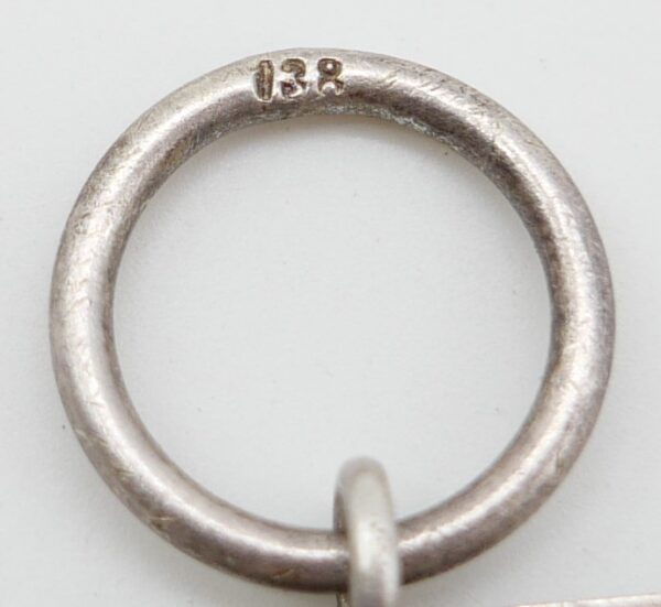 Eisernes Kreuz 2. Klasse 1939 – Hersteller 138 ( Julius Maurer, Oberstein) - Variante – Bild 4