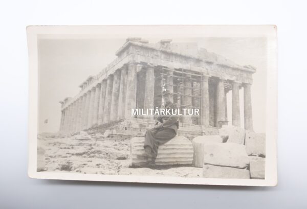 Agfa Postkarte - Foto eines SS Stabsscharführer mit SD Raute vor der Akropolis