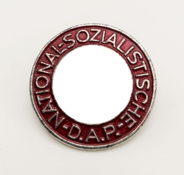 NSDAP Mitgliedsabzeichen – Parteiabzeichen – Hersteller M1/77 (Förster und Barth Pforzheim)