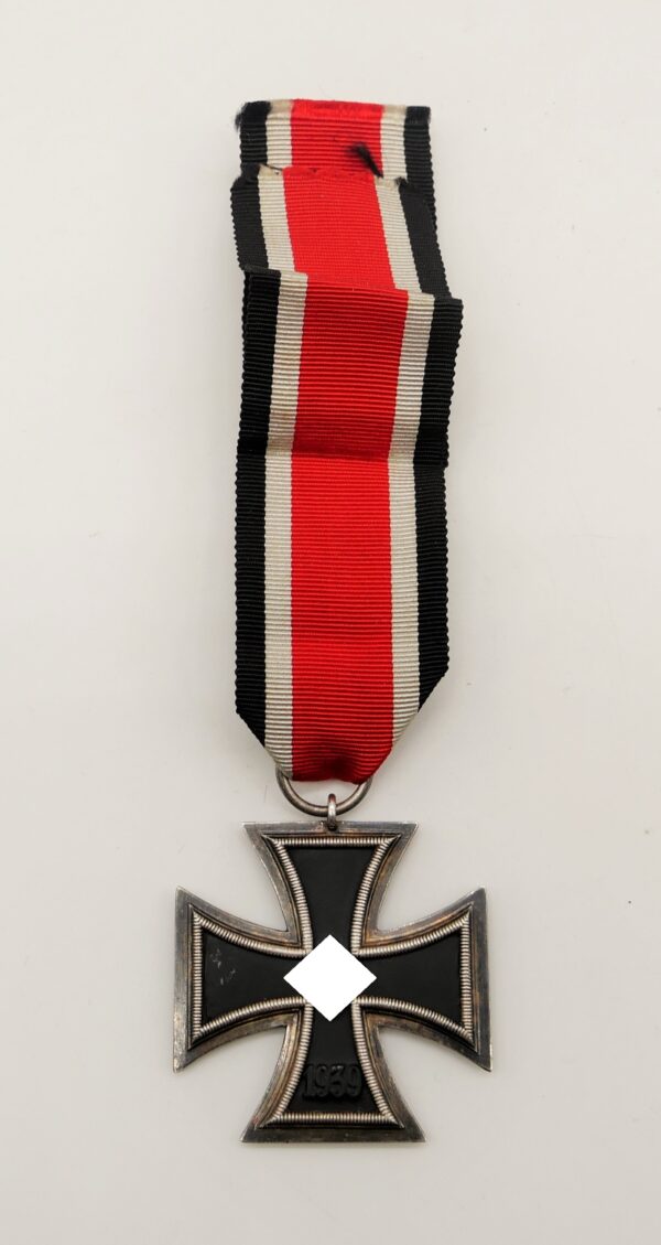 Eisernes Kreuz 2. Klasse 1939 - Hersteller 138 ( Julius Maurer, Oberstein) – Bild 2