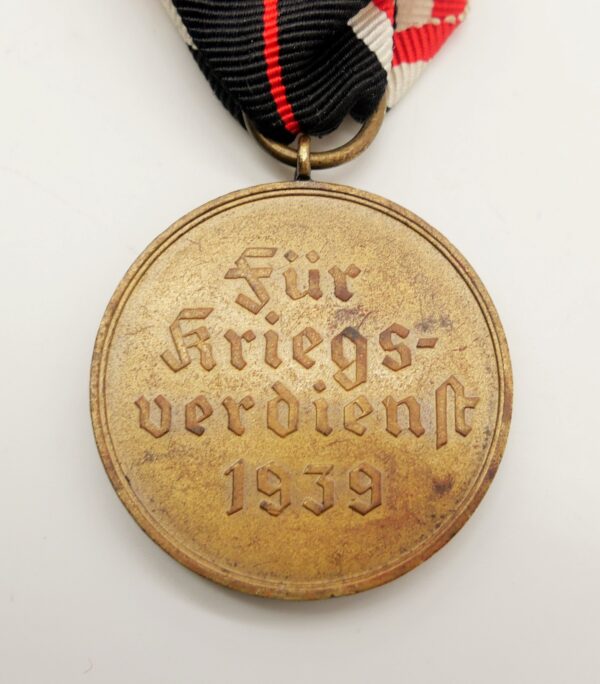 Medaille für Kriegsverdienst 1939 - Kriegsverdienstmedaille – Bild 3