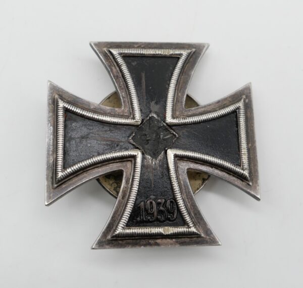 Eisernes Kreuz 1. Klasse 1939 an Schraubscheibe - Hersteller L/55 (Wächtler & Lange, Mittweida)