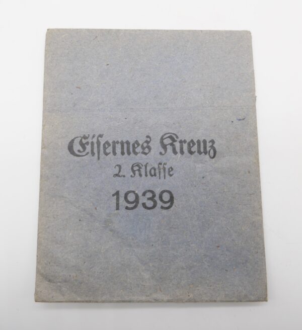 Eisernes Kreuz 2. Klasse 1939 - Hersteller 13 (Gustav Brehmer, Markneukirchen) - Mit Verleihungstüte – Bild 5