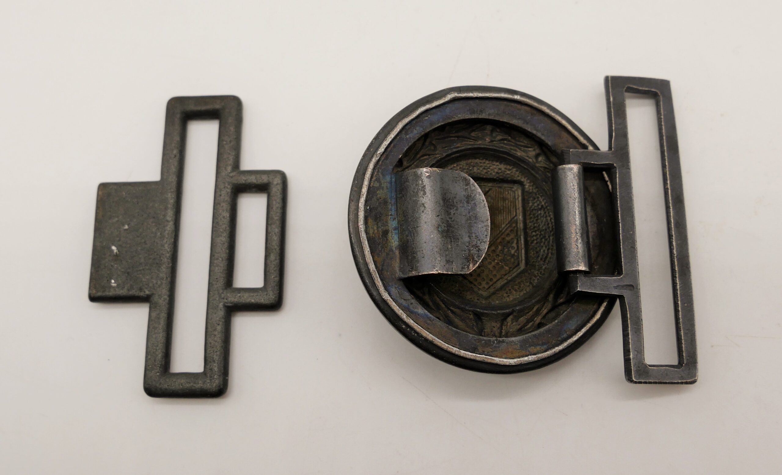 Baden - Feldbindenschloss - Komplett mit Gegenhaken - Militärkultur