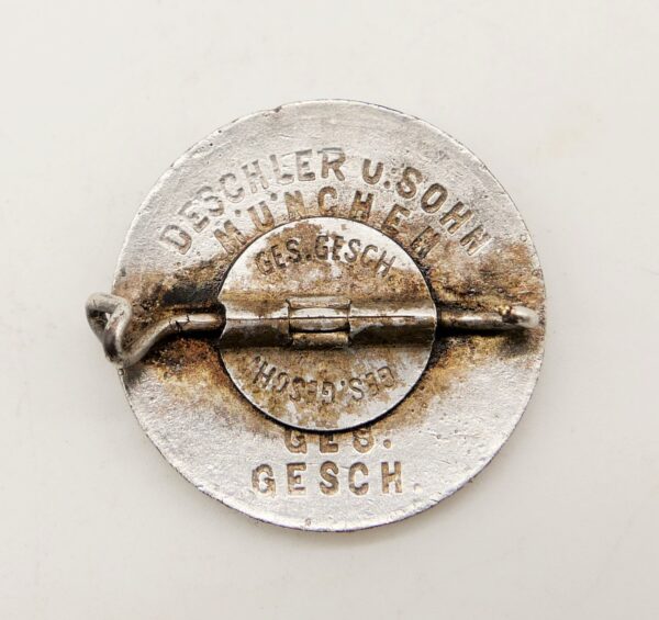Mitgliedsabzeichen der NSDAP – Parteiabzeichen - Hersteller Deschler u. Sohn, München – Bild 2