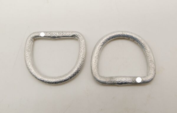 2 D-Ringe für die SS – Aluminium