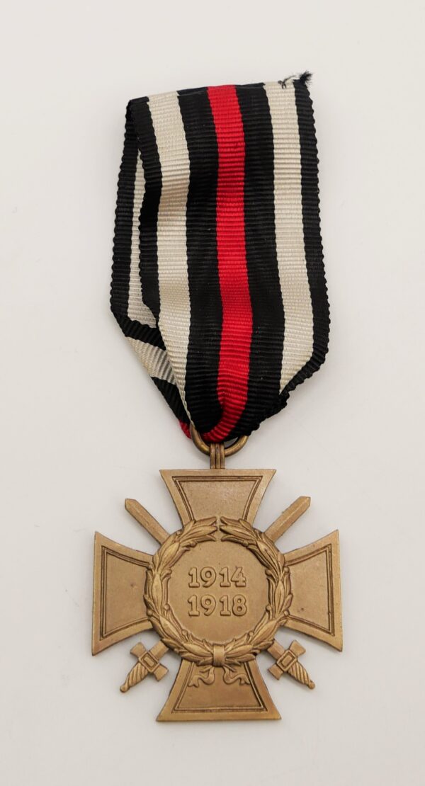 Ehrenkreuz für Frontkämpfer - Hersteller L. NBG. (L. Ch. Lauer, Nürnberg – Berlin) – Bild 2