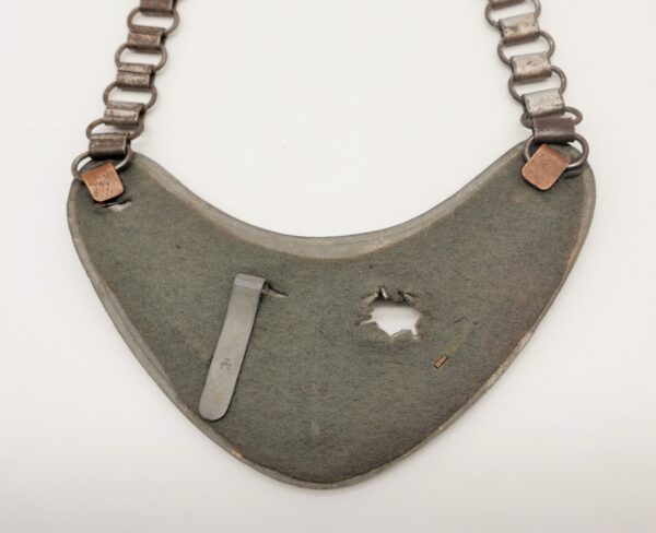 Ringkragen - Feldgendarmerie mit Kette - Hersteller Assmann – Bild 10