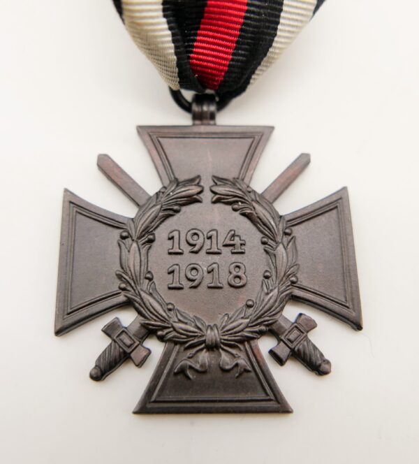 Ehrenkreuz für Frontkämpfer – Hersteller R. V. 24, Pforzheim (Reichsverband Arbeitsgemeinschaft Heinrich Vogt, Pforzheim)