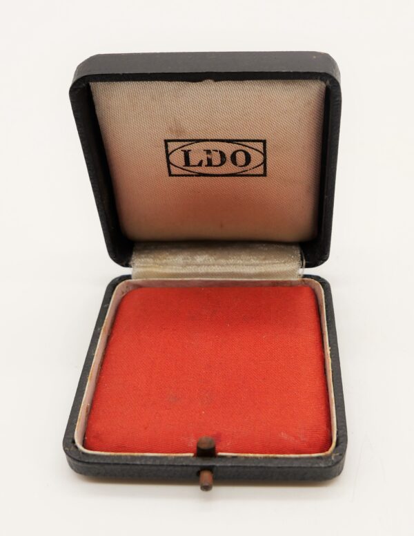 LDO Verleihungsetui zum Eisernen Kreuz 1. Klasse – Hersteller L/11 (Wilhelm Deumer, Lüdenscheid) - Etui – Bild 4