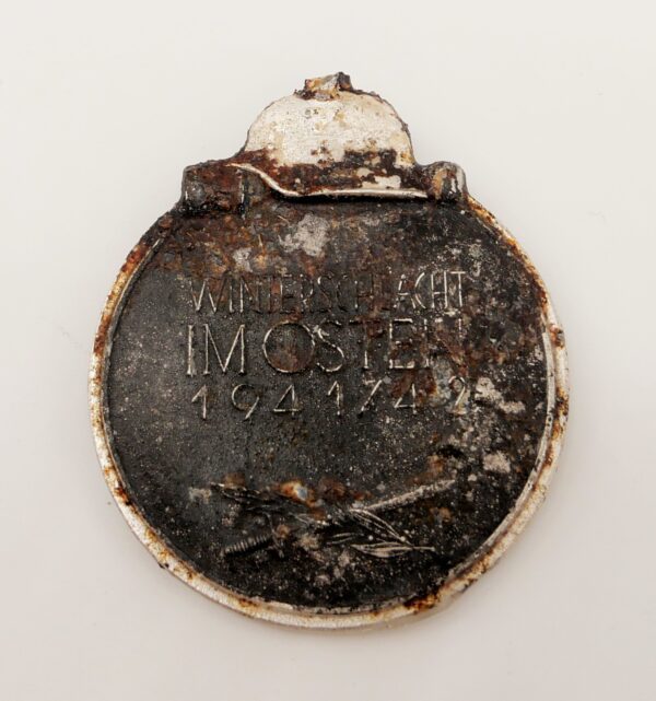 Medaille Winterschlacht im Osten – Bodenfund – Bild 2