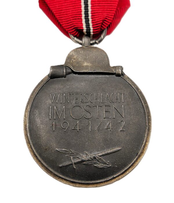 Medaille Winterschlacht im Osten 1941/42 – Hersteller 108 (Arno Wallpach, Salzburg) - WIO – Bild 3