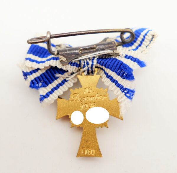Miniatur zum Mutterkreuz Gold im LDO Etui - Hersteller L/60 (Gustav Brehmer, Markneukirchen) – Bild 3
