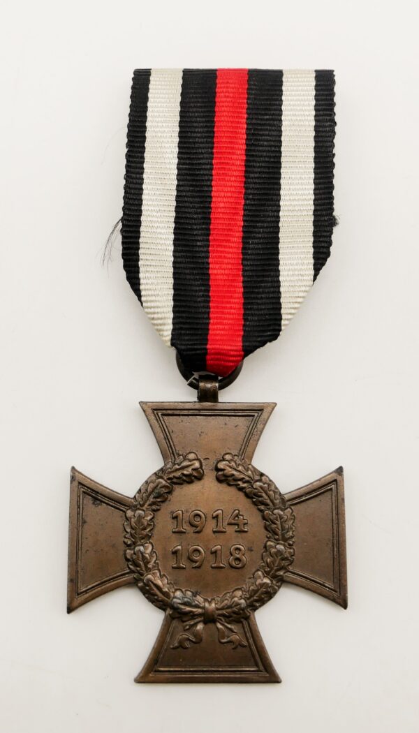 Ehrenkreuz für Kriegsteilnehmer - Hersteller R. V. 61 Pforzheim (Reichsverband Arbeitsgemeinschaft Heinrich Vogt, Pforzheim) – Bild 2