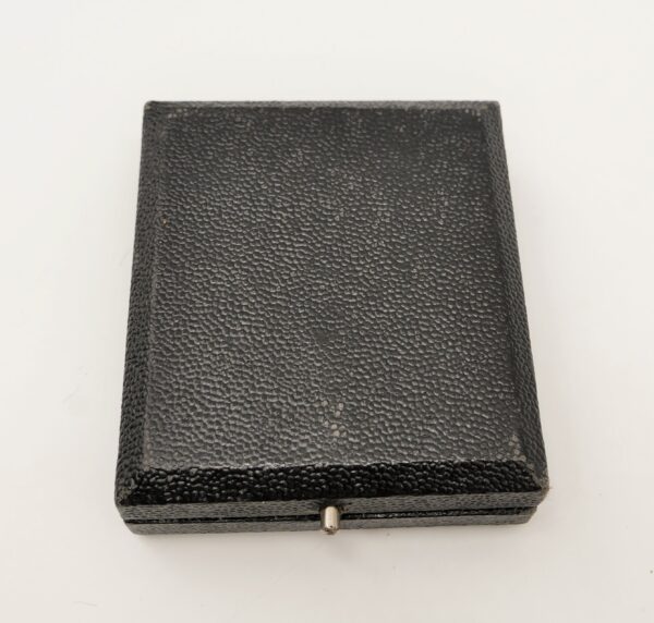 Feuerwehr-Ehrenzeichen 2. Klasse im Etui - Hersteller Glaser & Sohn, Dresden – Bild 6