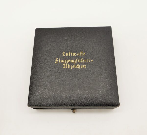 Etui zum Luftwaffen Flugzeugführerabzeichen
