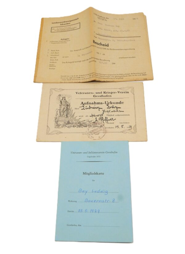 Militärpass und Arbeitsbuch 1. Weltkrieg - Wehrpass aus dem 2. Weltkrieg - Diverse Papiere eines Mannes - Landsturm – Bild 3