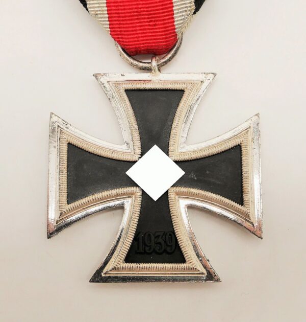 Eisernes Kreuz 2. Klasse 1939 - Hersteller 4 (Steinhauer & Lück, Lüdenscheid) - Mit Verleihungstüte – Bild 3