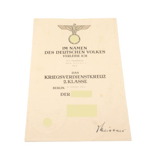 Urkunde zum Kriegsverdienstkreuz 2.Klasse und ein Arbeitsbuch - Ausgestellt auf eine Frau – Bild 2