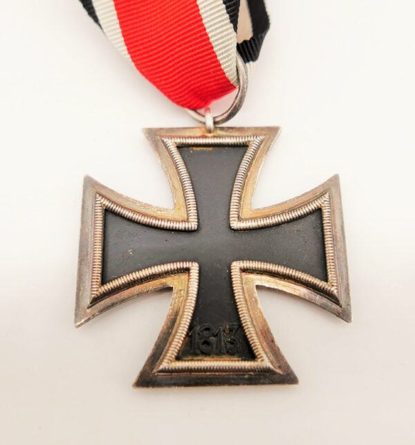 Eisernes Kreuz 2. Klasse 1939 – Hersteller 19 (E. Ferdinand Wiedmann, Frankfurt am Main) - EK – Bild 3