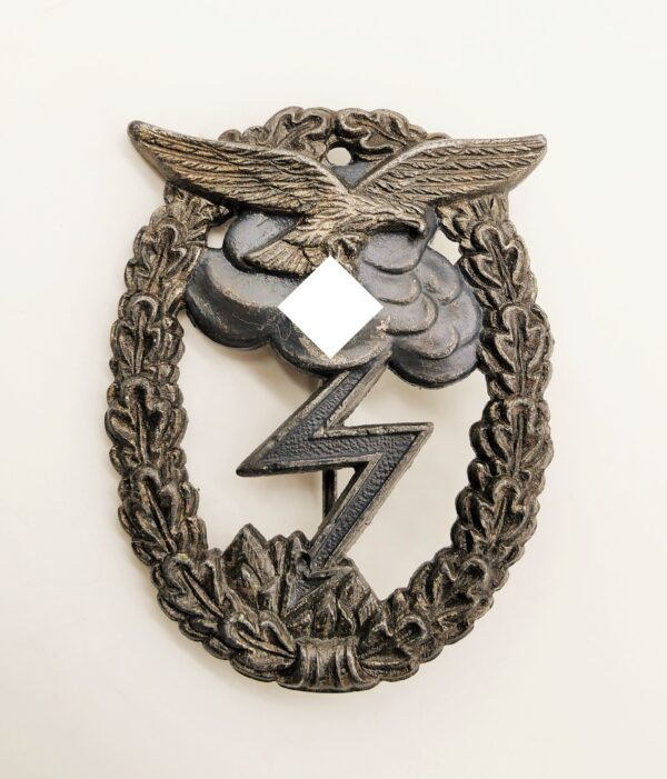Erdkampfabzeichen der Luftwaffe – Unmarkierte Variante Arno Wallpach, Salzburg (AWS)
