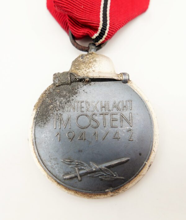 Medaille Winterschlacht im Osten 1941/42 - Hersteller 63 (Franz Klast & Söhne, Gablonz) – Bild 3