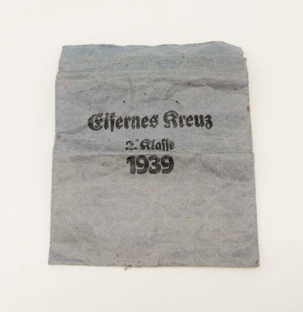 Eisernes Kreuz 2. Klasse 1939 - Hersteller 120 (Franz Petzl, Wien) - Mit Verleihungstüte – Bild 5
