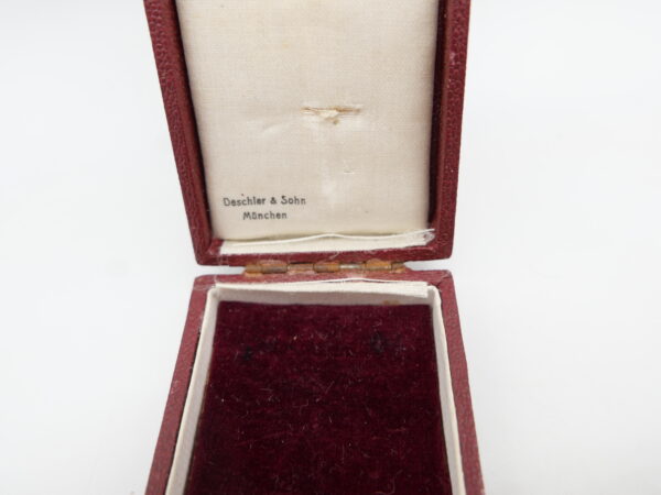Medaille zur Erinnerung an den 1. Oktober 1938 mit der Auflage Prager Burg - Im Etui – Bild 6