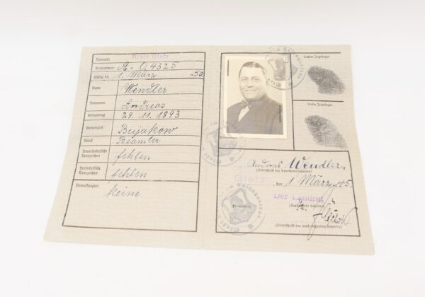 Kennkarte eines Mannes – Deutsches Reich – Bild 2