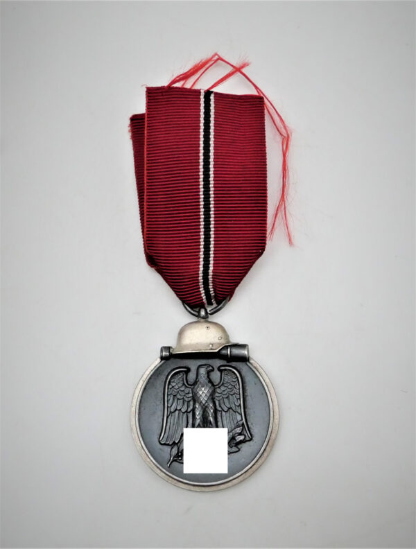 Medaille Winterschlacht im Osten - Hersteller 39 (Rudolf Berge, Gablonz) – Bild 2