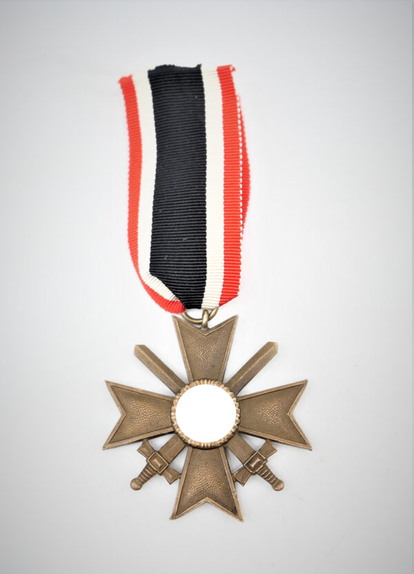 Kriegsverdienstkreuz 2. Klasse mit Schwerter – Hersteller 100 (Wächtler & Lange, Mittweida) – Bild 2