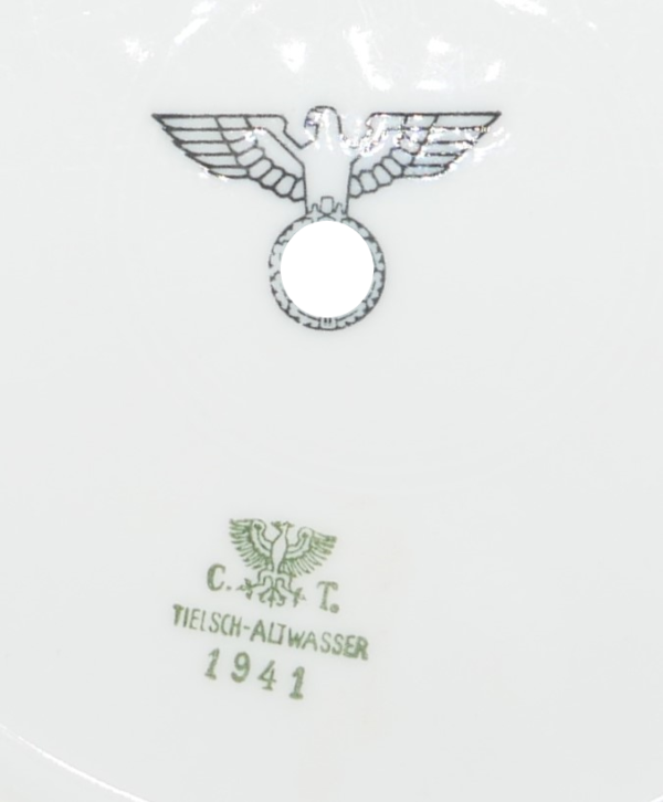 Porzellan Teller – K. P. Tielsch Altwasser 1941 – Kantinengeschirr Heer – Bild 3