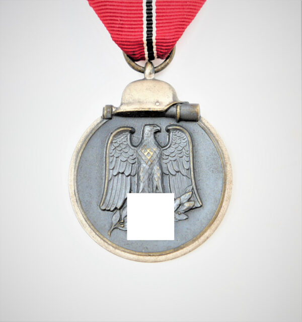 Medaille Winterschlacht im Osten 1941/42 – Hersteller 110 (Otto Zappe, Gablonz)