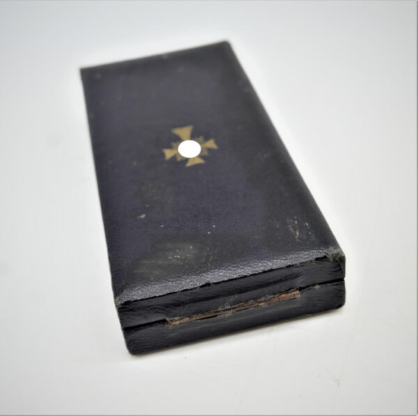 Etui zum Mutterkreuz – Gold – Hersteller Rud. Richter, Schlag – Bild 2