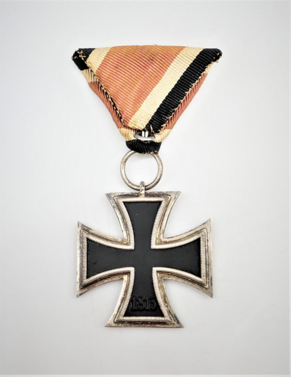 Eisernes Kreuz 2. Klasse 1939 am Dreiecksband - In der Österreicher Trageweise – Bild 2