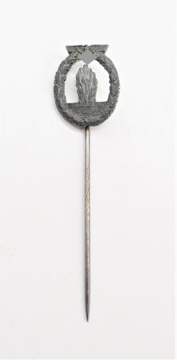 16 mm Miniatur zum Minensucher (Kriegsabzeichen für Minensuch-, U-Boots-, Jagd- und Sicherungsverbände) – Bild 2