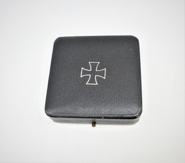 Verleihungsetui zum Eisernen Kreuz 1. Klasse - Mit EK Aufdruck - Hersteller Paul Meybauer, Berlin